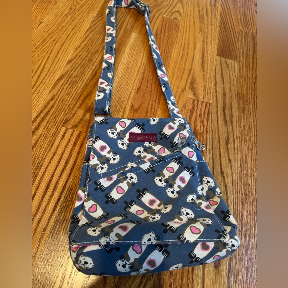 Sea Otter crossbody bag